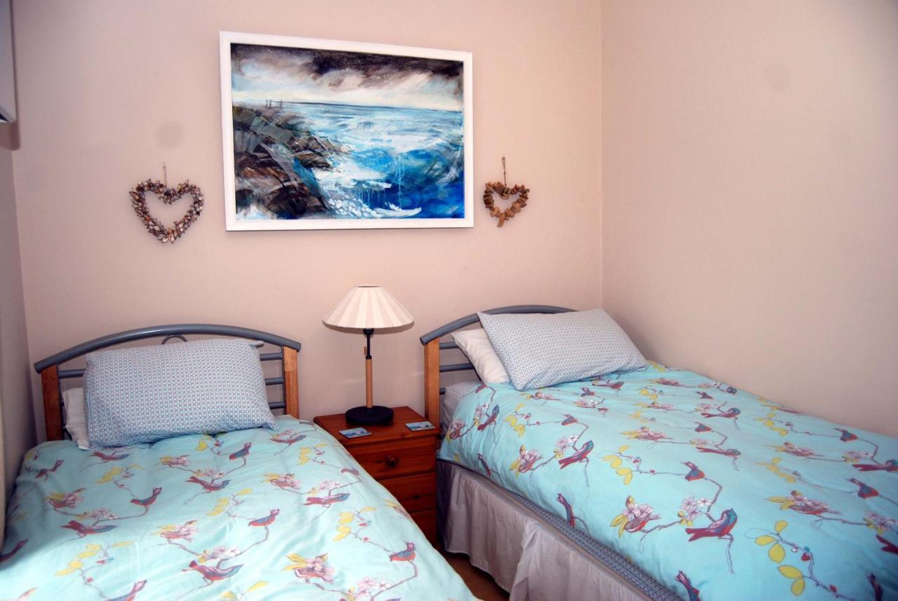 Bed and Breakfast Orsay House Portnahaven Экстерьер фото
